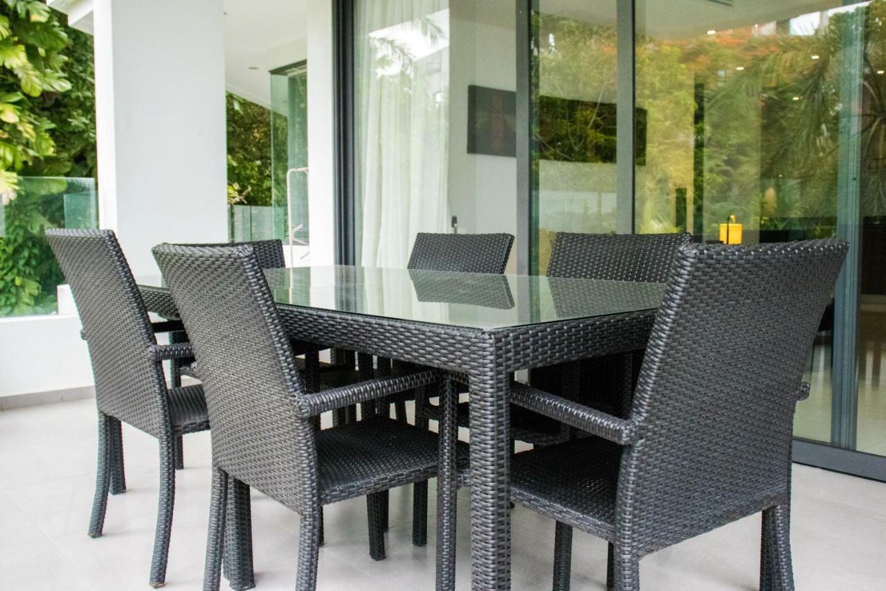 Sansuri Resort - Luxury Apartments Surin Beach  Buitenkant foto